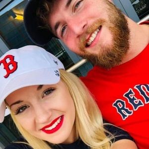 Meet your Posher, Holly